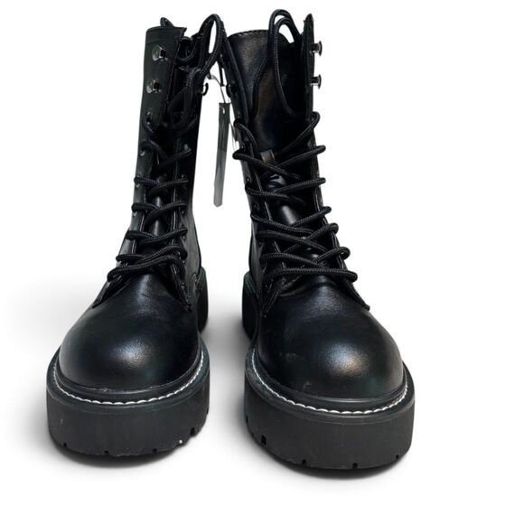 wild fable Shoes - Wild Fable Black Combat Boots Lace Up Lug Sole Goth Punk Chunky W 7.5